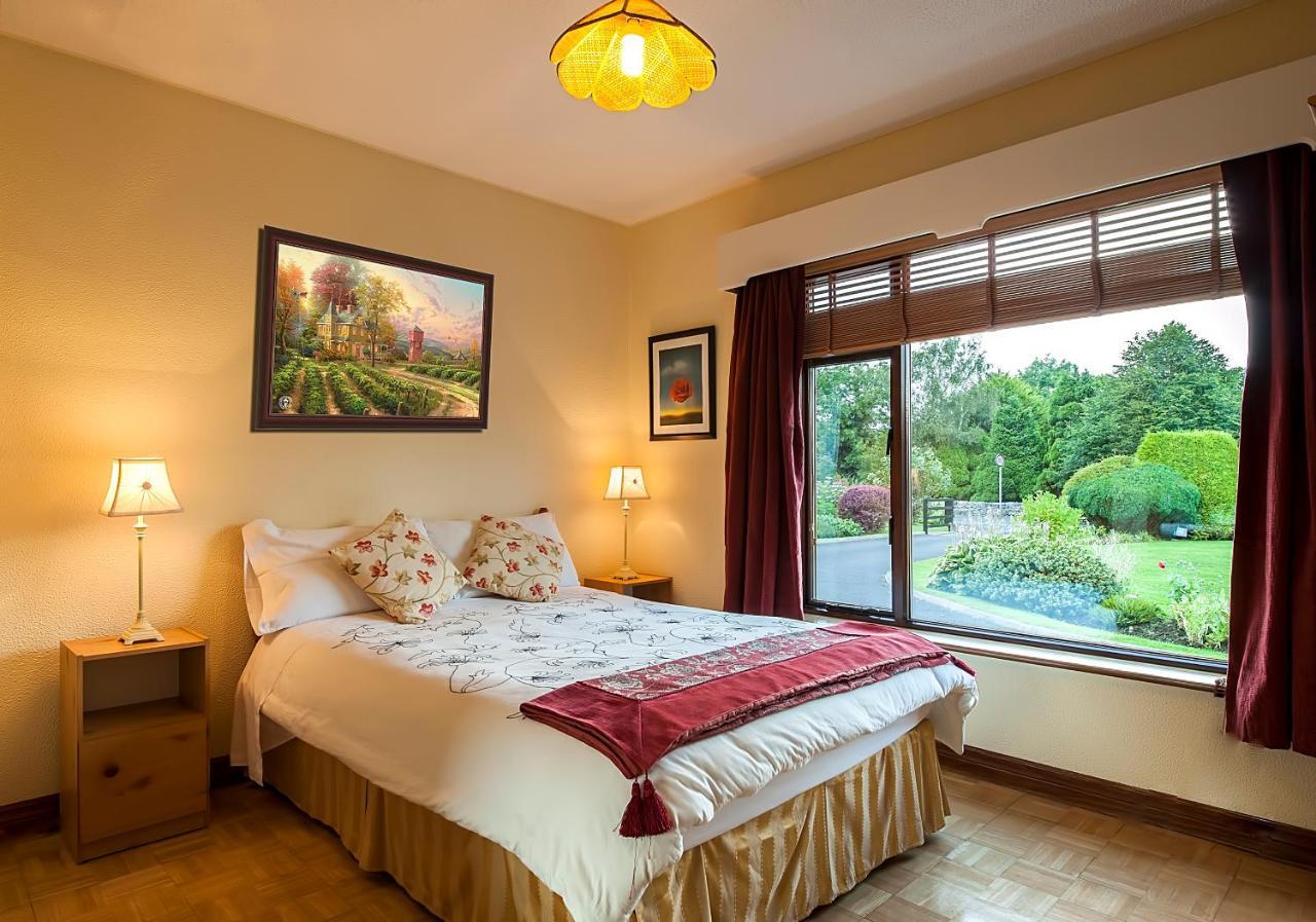Crossriver Bed And Breakfast Oughterard Kültér fotó
